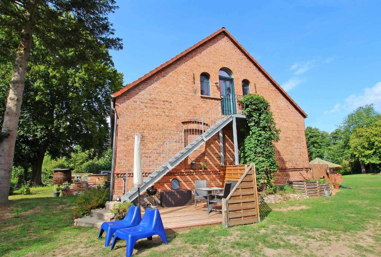 Ferienwohnung Im Forsthaus Am See Schwarz エクステリア 写真