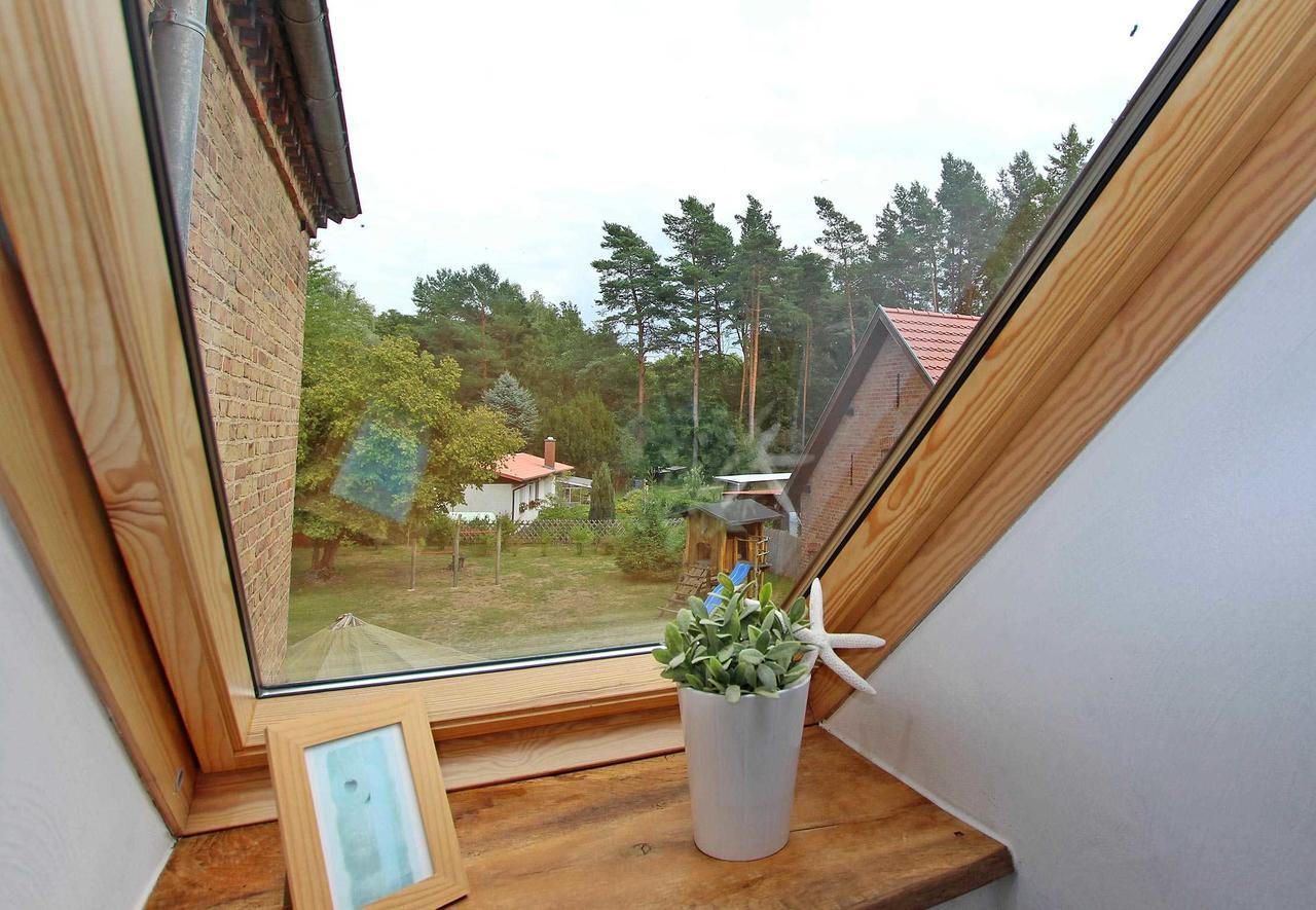 Ferienwohnung Im Forsthaus Am See Schwarz エクステリア 写真